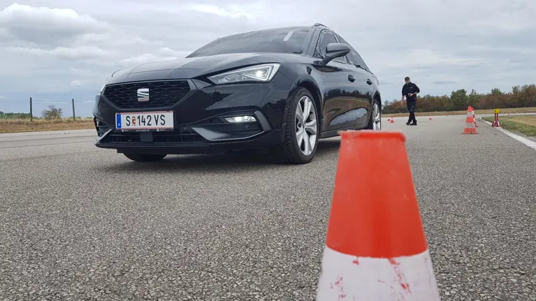 ÖAMTC - Auto - Imagebild
